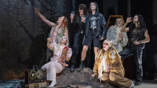 „Vampire Mountain“ im SchauSpielHaus